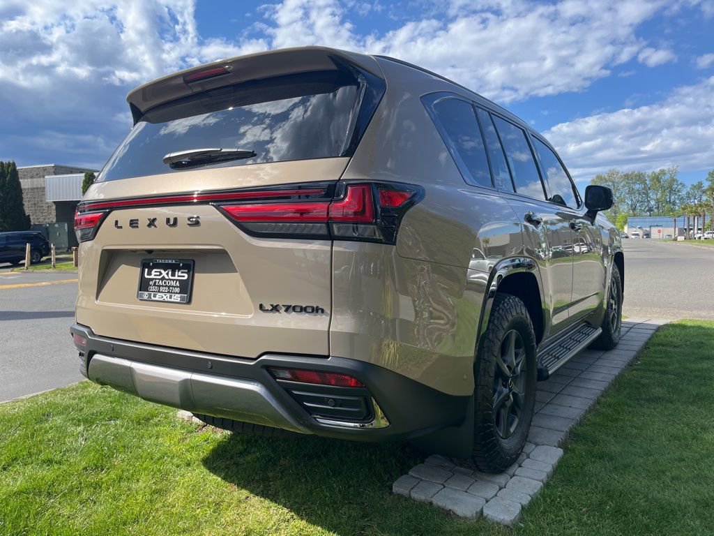 New 2026 Lexus LX 700h Overtrail AWD/4WD image 7
