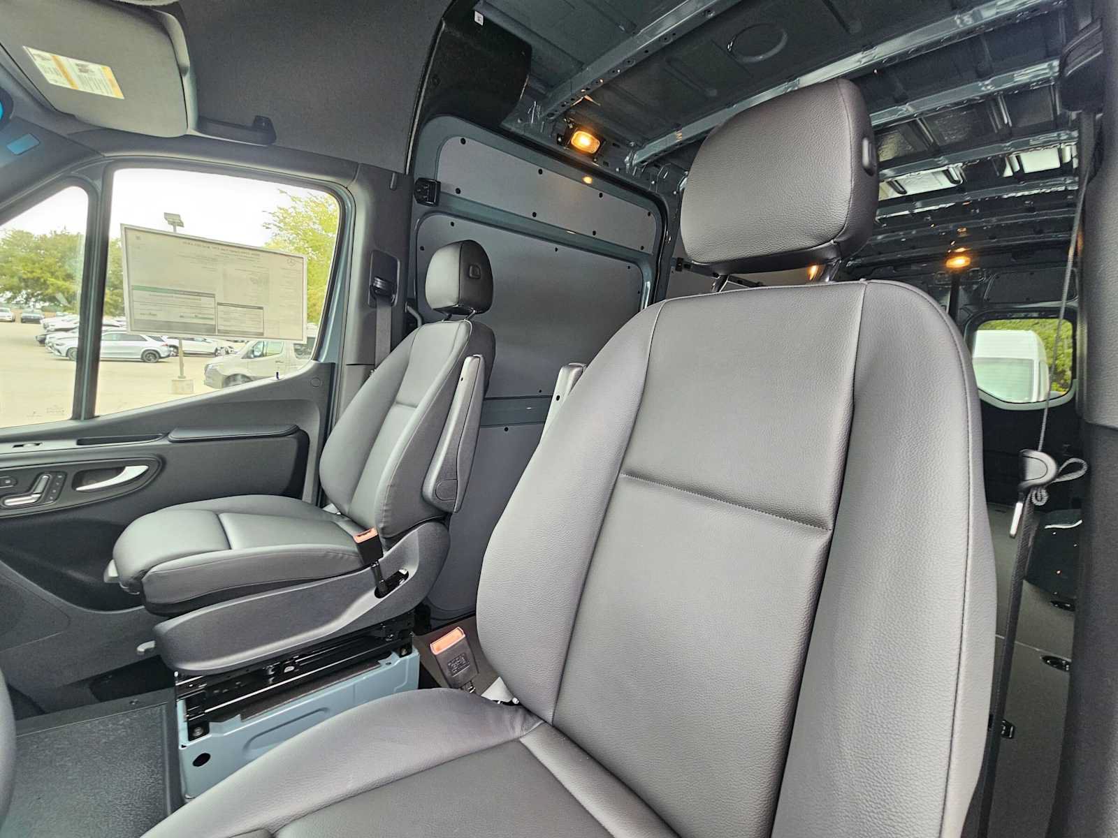 New 2026 Mercedes-Benz Sprinter 2500 image 21