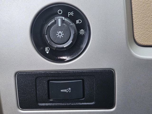 Used 2014 Ford F150 King Ranch w/ King Ranch Luxury Package RWD image 35