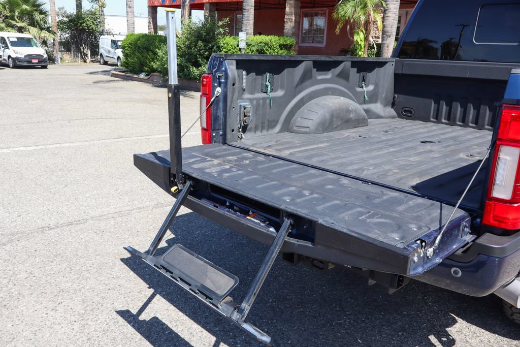 Used 2020 Ford F250 Lariat AWD/4WD image 10