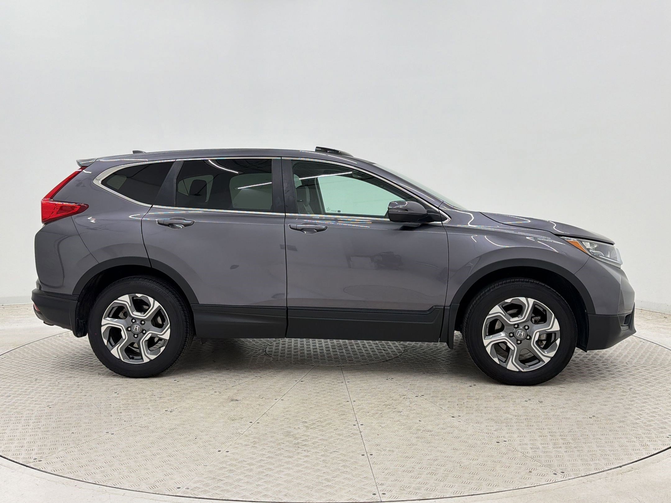 Used 2017 Honda CR-V EX-L image 7