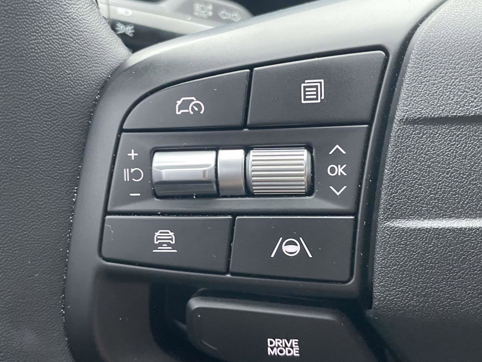 Used 2025 Kia K4 EX image 13