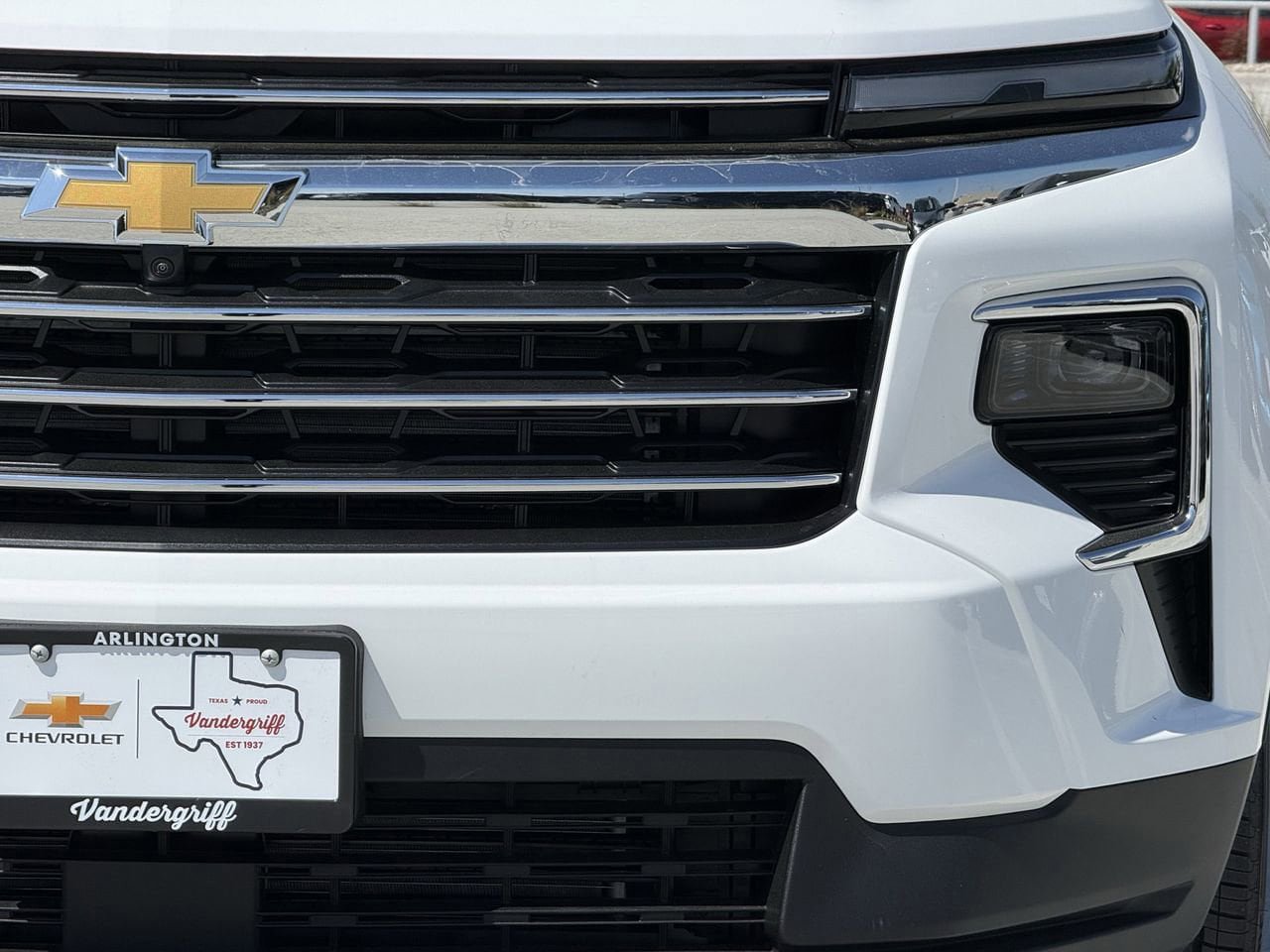 New 2026 Chevrolet Traverse LT w/ Driver Confidence Package FWD image 8