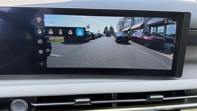 Used 2025 Hyundai Tucson Limited FWD image 36