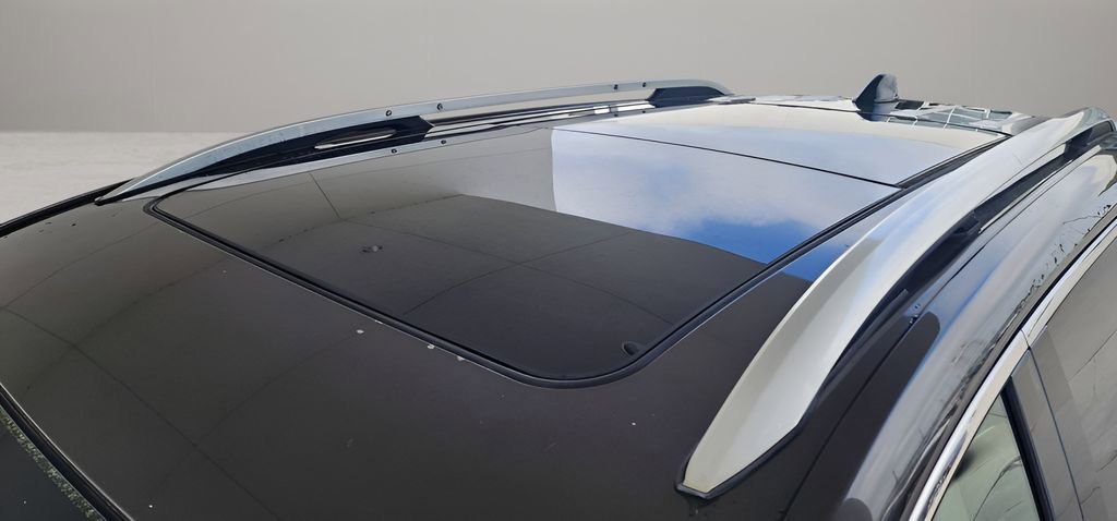 Used 2019 GMC Terrain Denali w/ Advanced Safety Package image 11