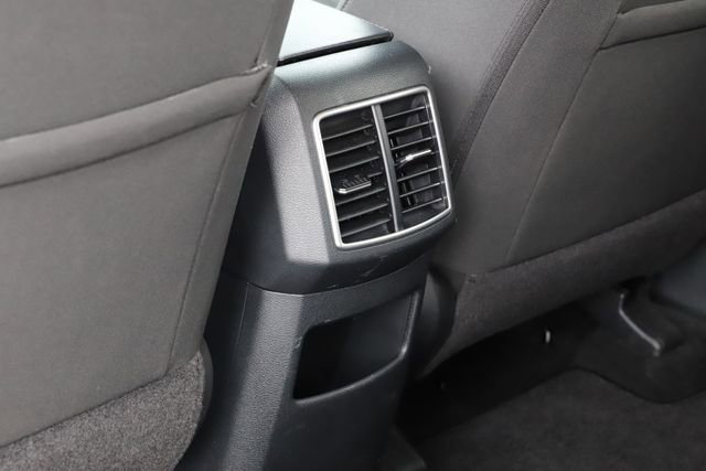 Used 2025 Kia Sportage LX image 13