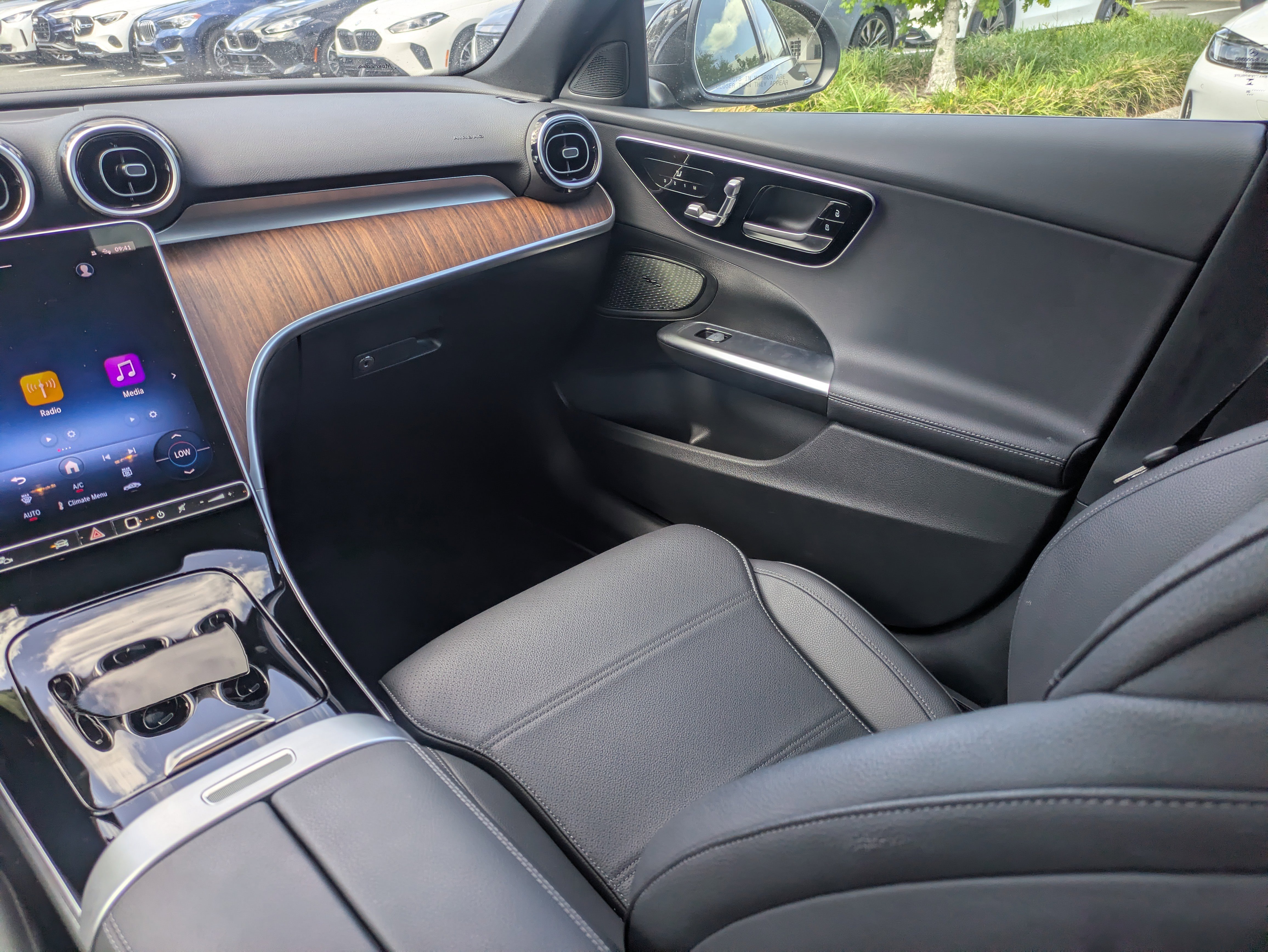 Used 2025 Mercedes-Benz C 300 Sedan image 15