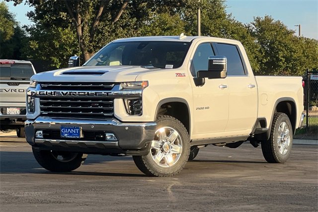 Used 2021 Chevrolet Silverado 2500 LTZ w/ LTZ Premium Package image 8