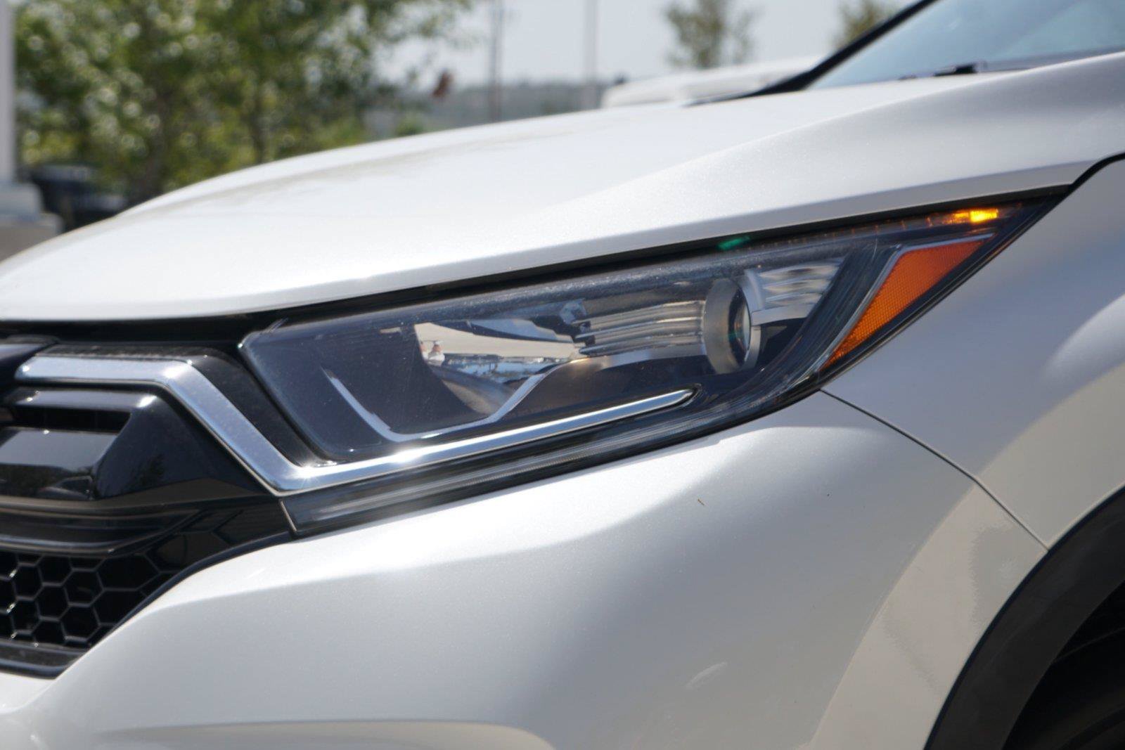 Used 2022 Honda CR-V EX image 3