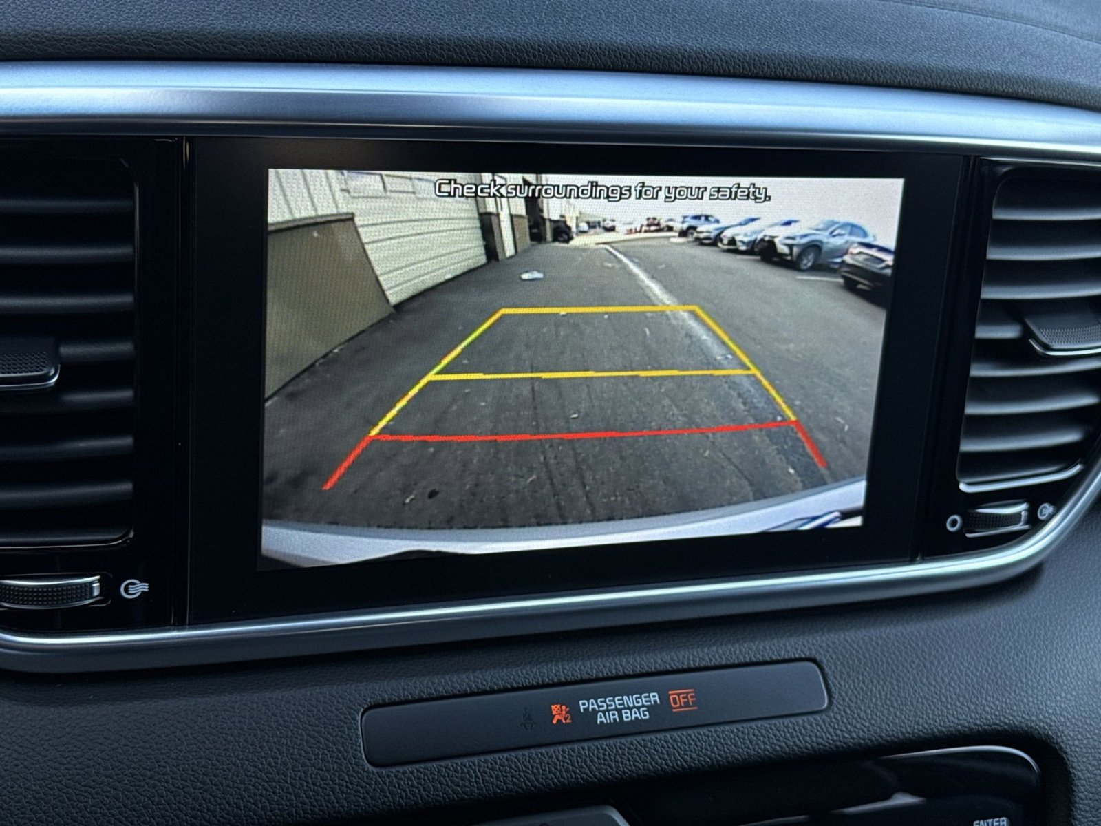 Used 2022 Kia Sportage EX image 19