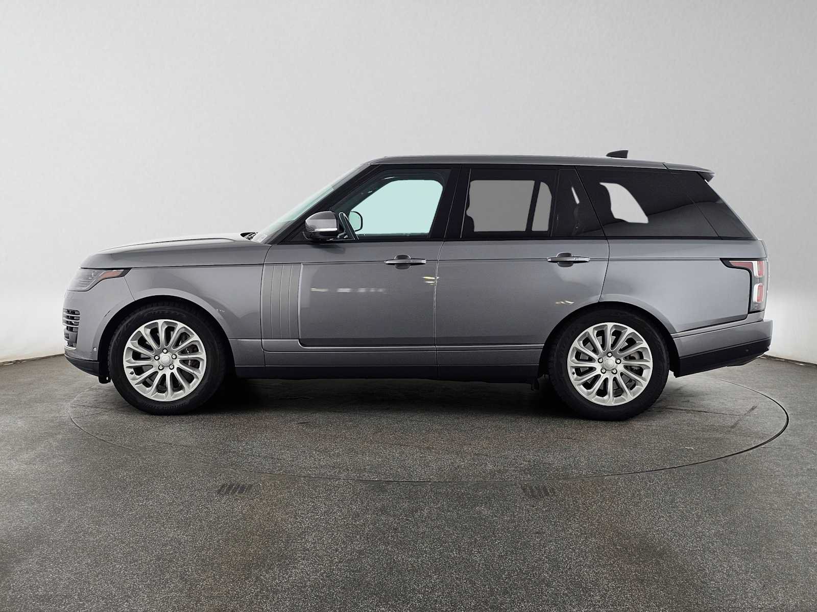 Used 2020 Land Rover Range Rover HSE AWD/4WD image 2