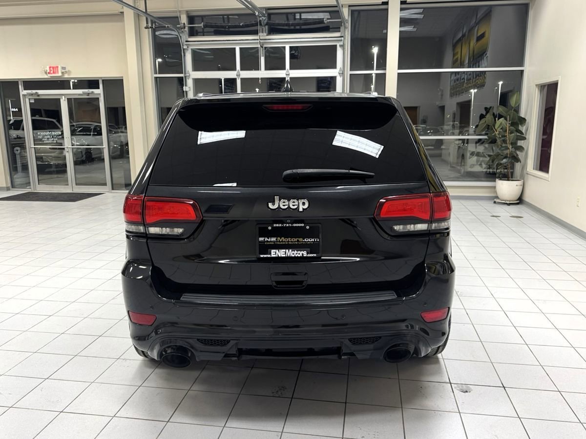 Used 2014 Jeep Grand Cherokee SRT AWD/4WD image 5