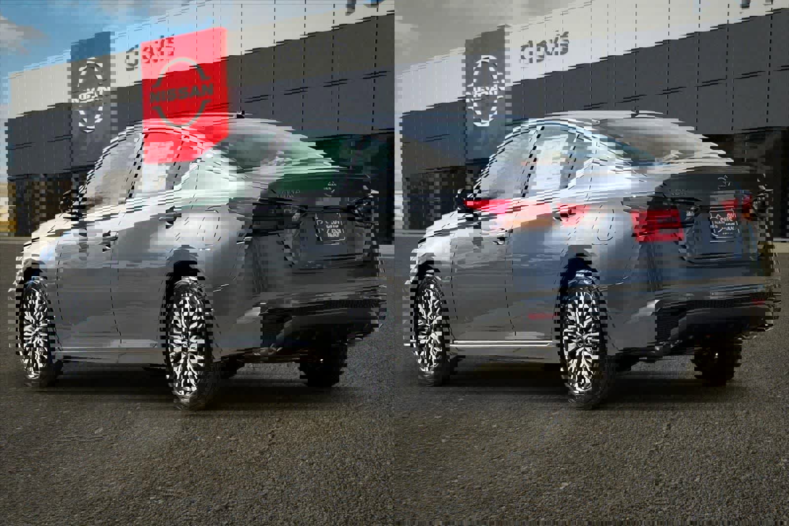 New 2026 Nissan Altima 2.5 SV image 7