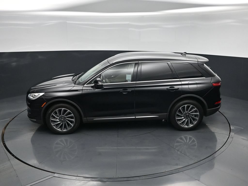 Used 2023 Lincoln Corsair Reserve w/ Equipment Group 201A FWD image 39