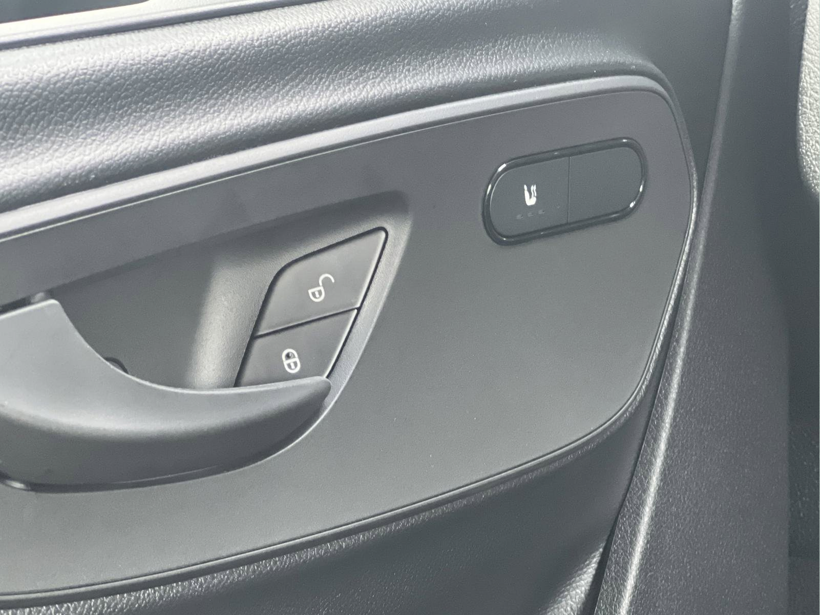 Certified 2025 Mercedes-Benz Sprinter 2500 image 17
