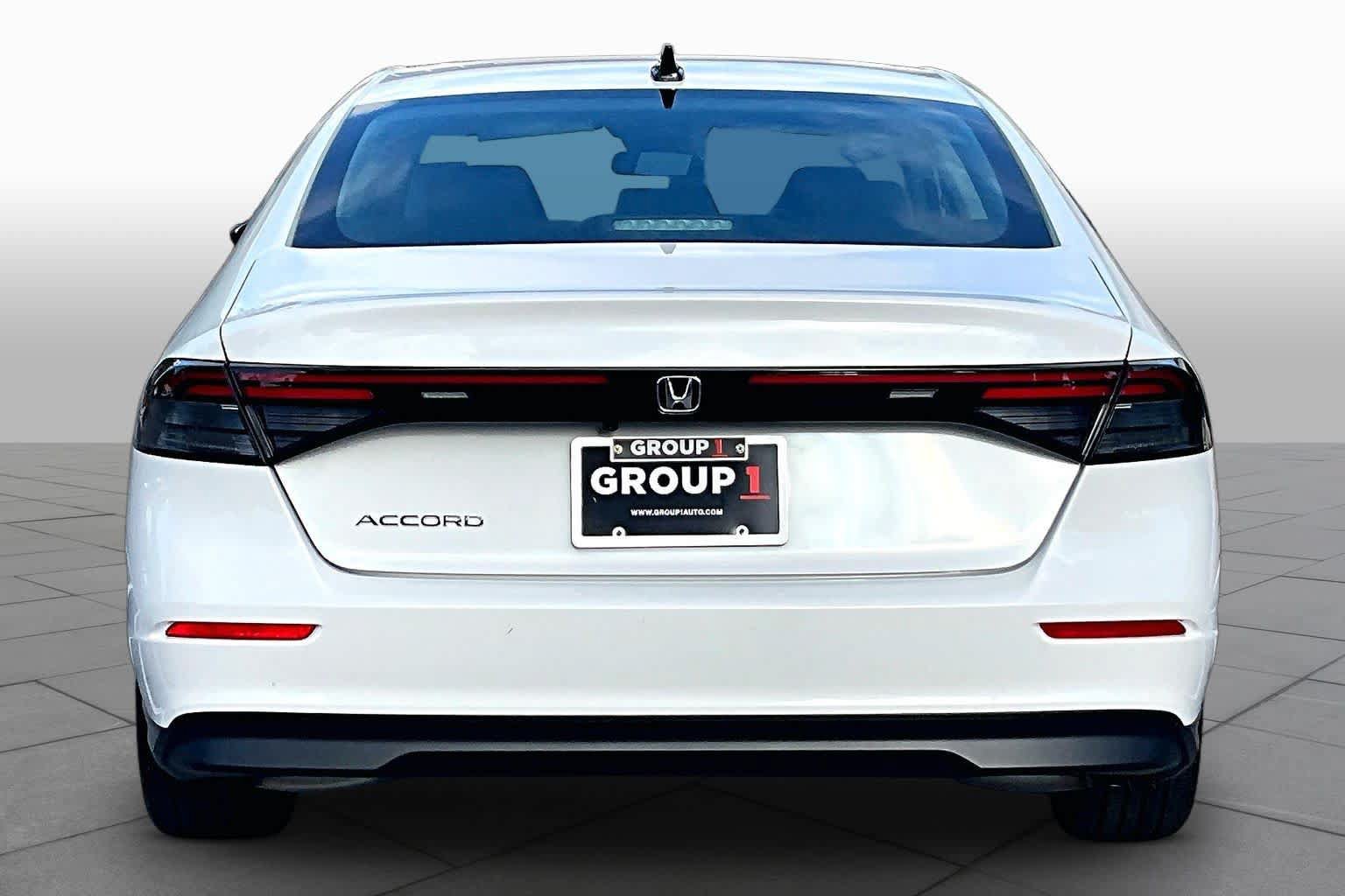 Used 2025 Honda Accord SE image 5