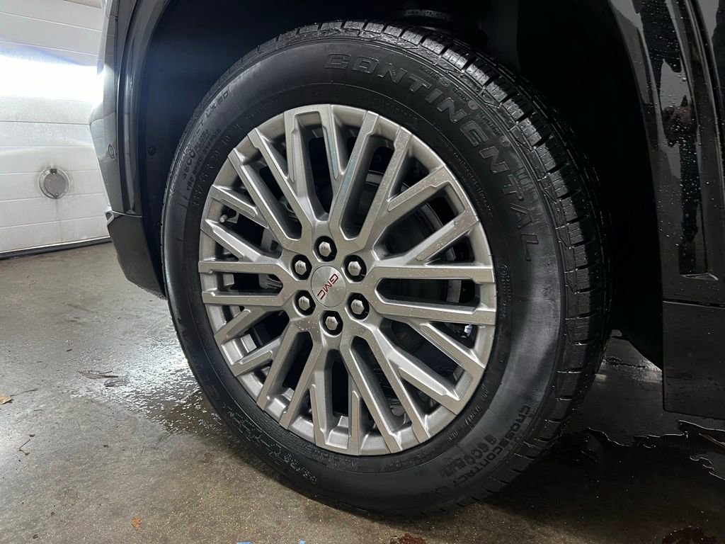 New 2026 GMC Acadia Denali w/ Super Cruise Package image 10