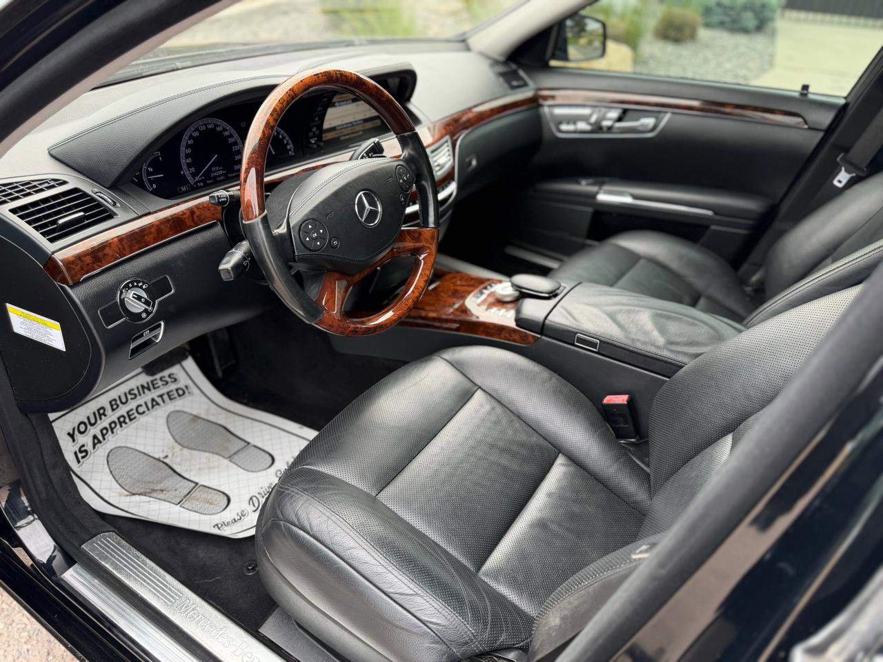 Used 2013 Mercedes-Benz S 550 4MATIC image 9