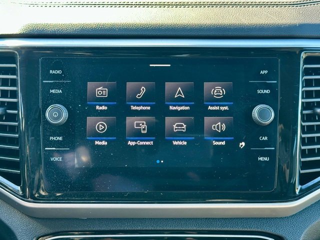 Certified 2022 Volkswagen Atlas Cross Sport SE w/ Panoramic Sunroof Package image 28