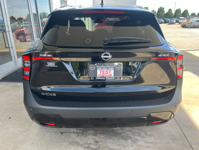 Used 2026 Nissan Kicks SV FWD image 26