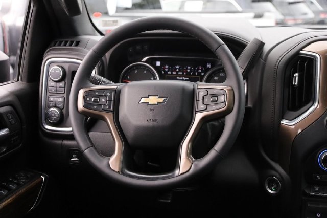 Used 2022 Chevrolet Silverado 3500 High Country w/ Z71 Off-Road Package AWD/4WD image 26