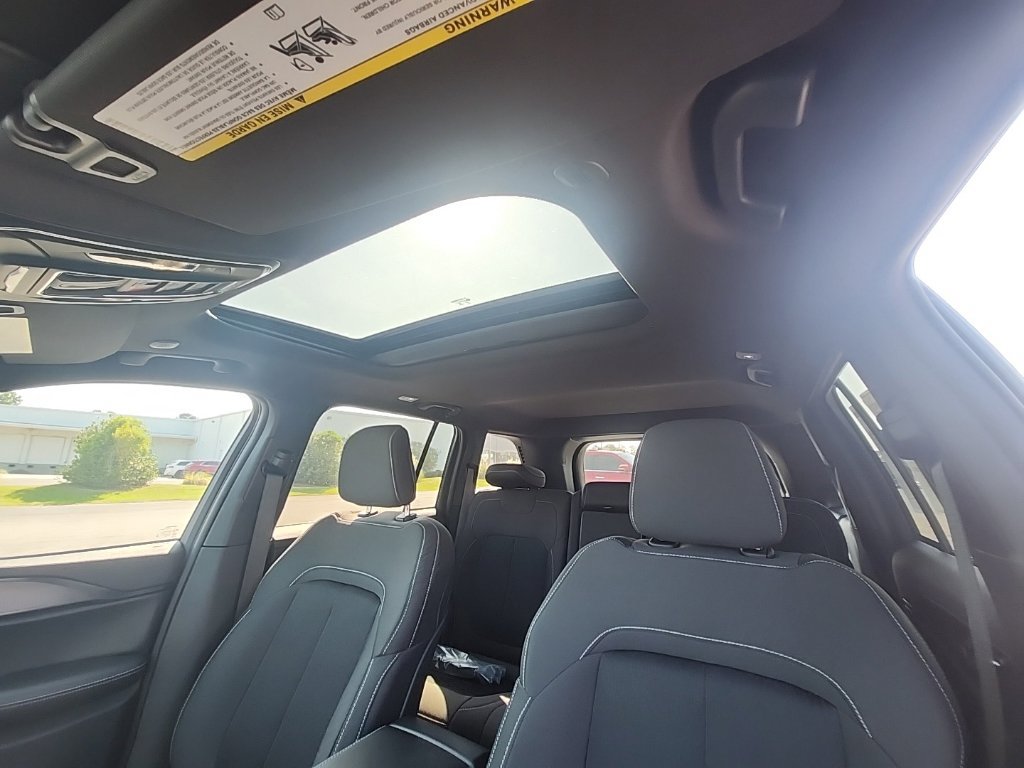 New 2026 Jeep Grand Cherokee Laredo X RWD image 6