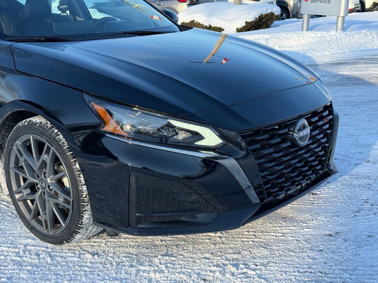 Certified 2024 Nissan Altima 2.0 SR image 34