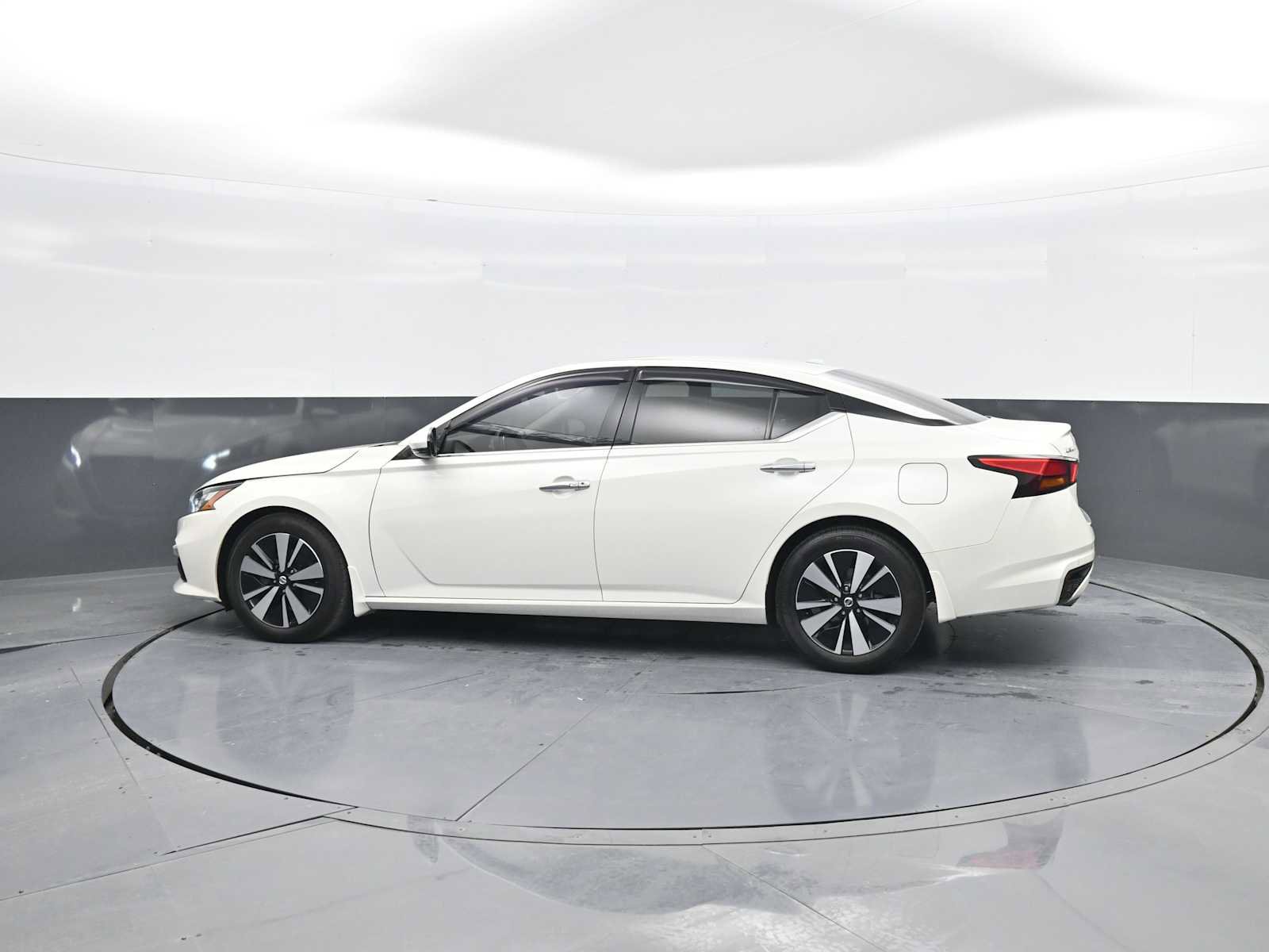 Used 2021 Nissan Altima 2.5 SL image 5