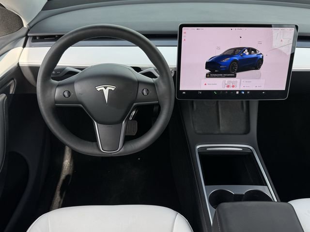 Used 2024 Tesla Model Y Long Range AWD/4WD image 10