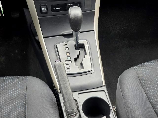 Used 2009 Toyota Corolla S image 19