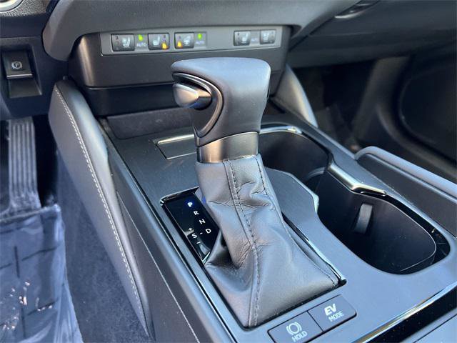 Certified 2025 Lexus ES 300h 300h image 18