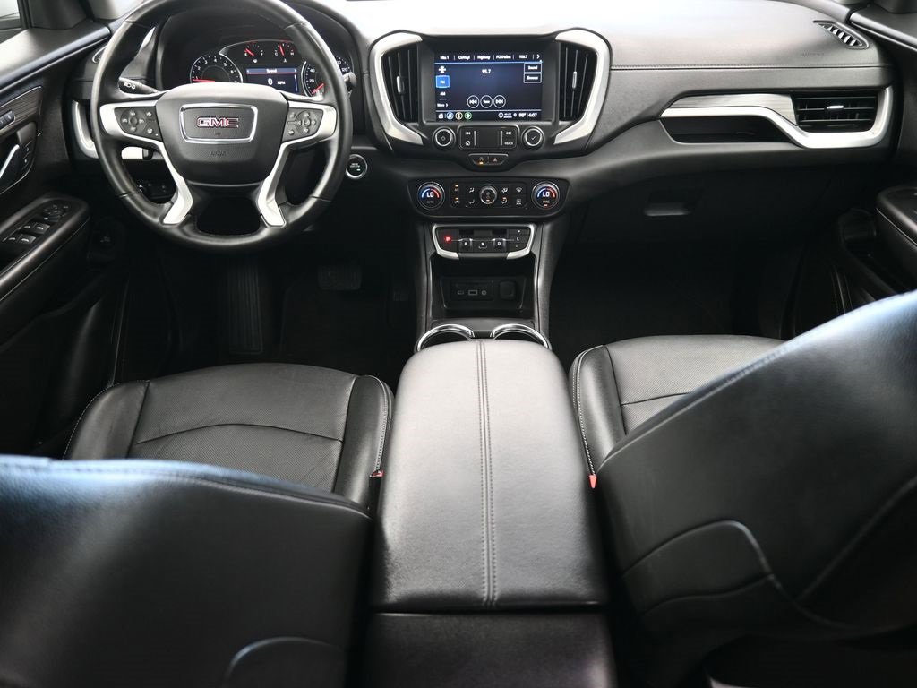 Used 2024 GMC Terrain SLT image 37