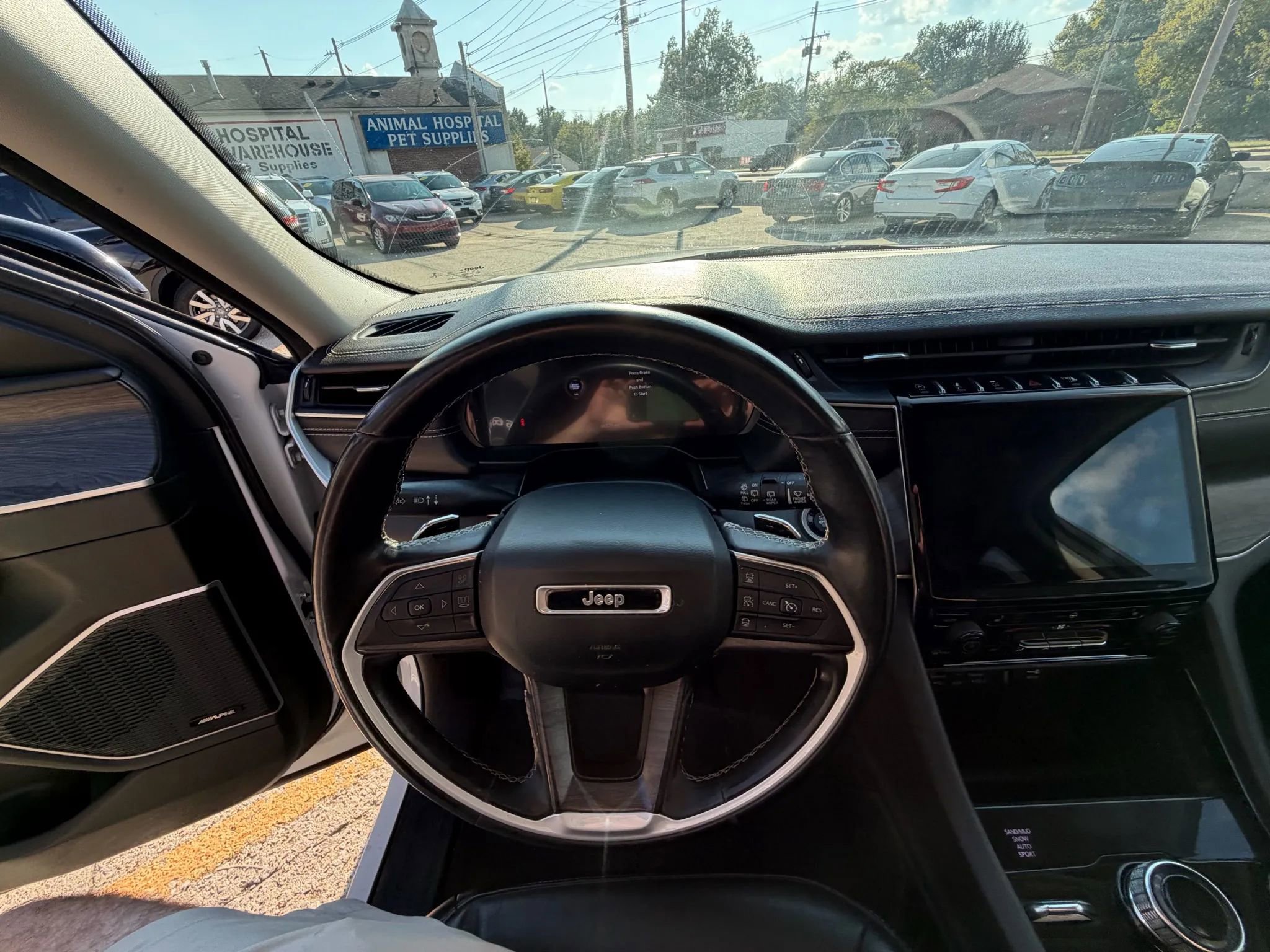 Used 2021 Jeep Grand Cherokee L Limited image 19