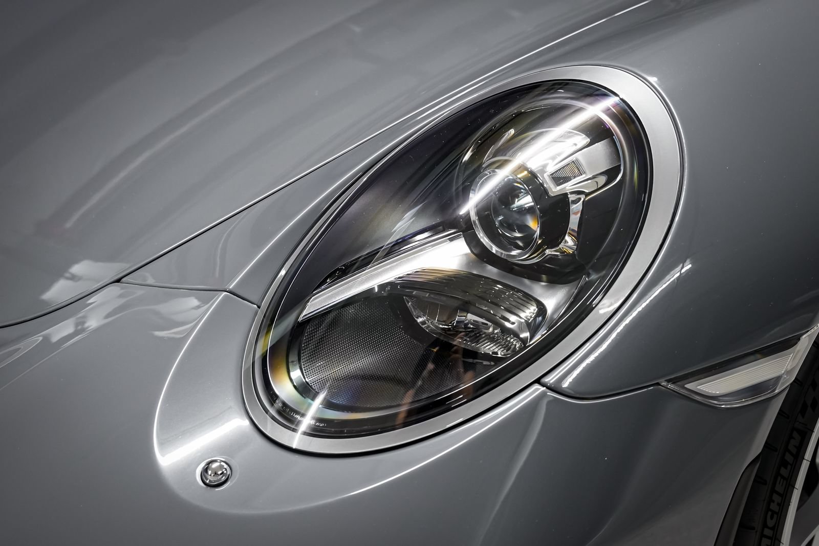 Used 2018 Porsche 911 GT3 RWD image 31
