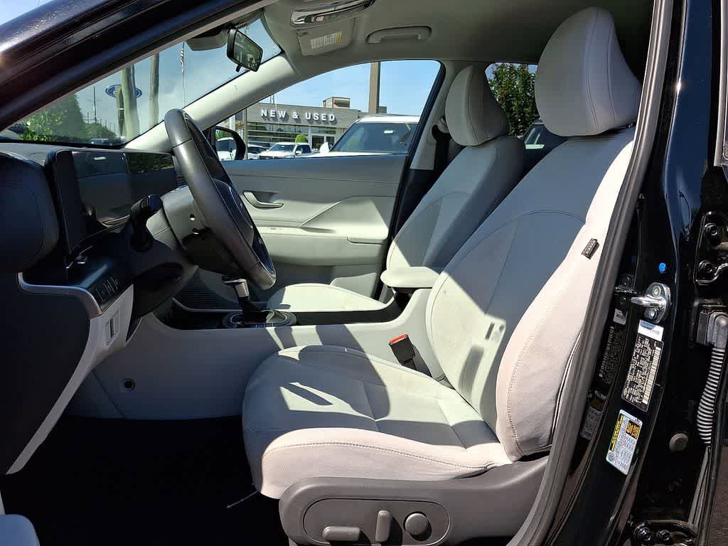 Used 2024 Hyundai Kona SEL AWD/4WD image 12