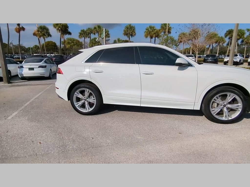 Used 2023 Audi Q8 Premium Plus w/ Premium Plus Package image 36