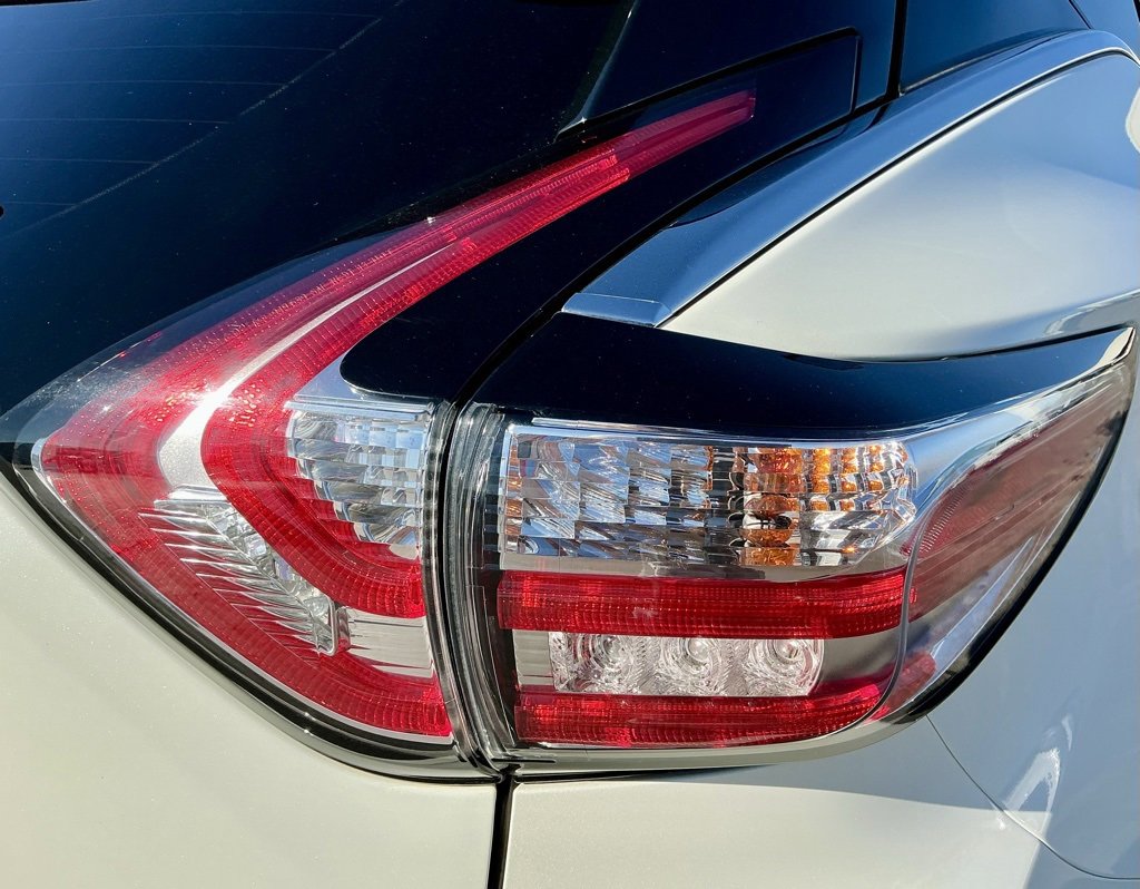 Used 2018 Nissan Murano SL w/ Cargo Package image 16