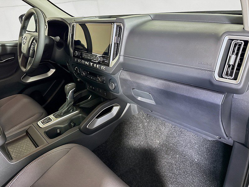 New 2026 Nissan Frontier SV w/ All-Weather Content Package AWD/4WD image 27