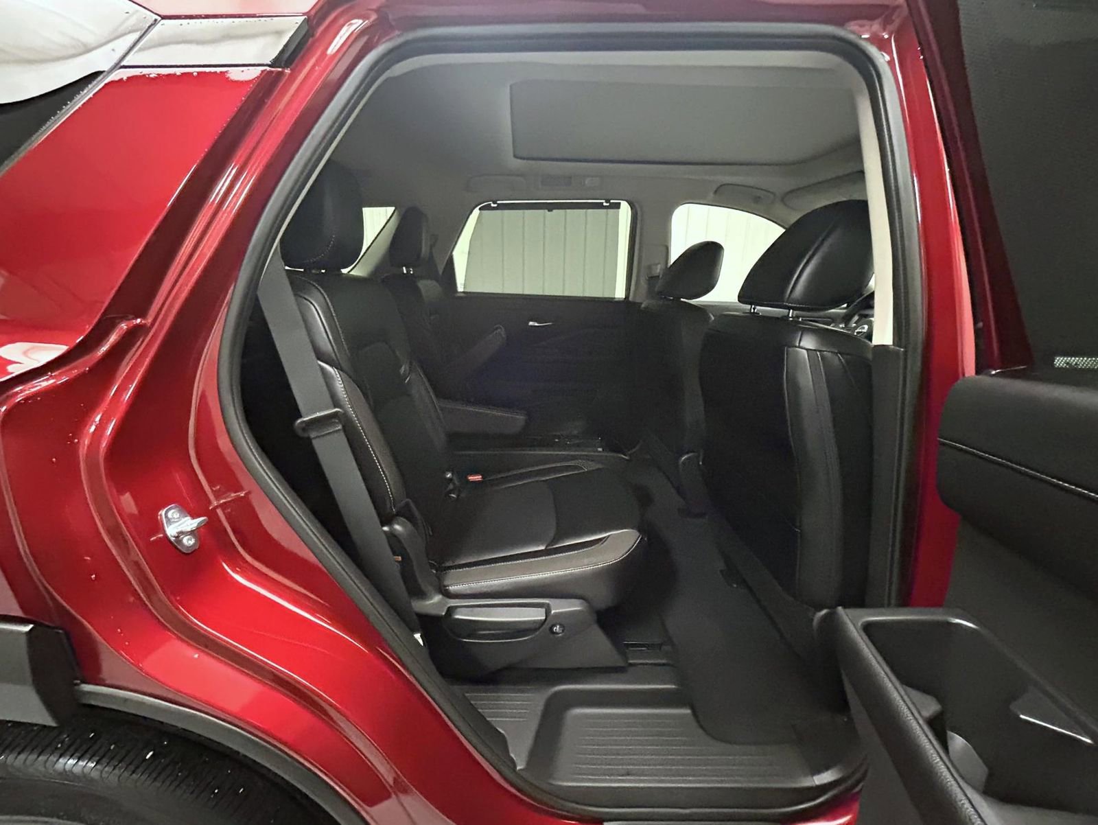 Used 2024 Nissan Pathfinder SL w/ SL Premium Package image 18