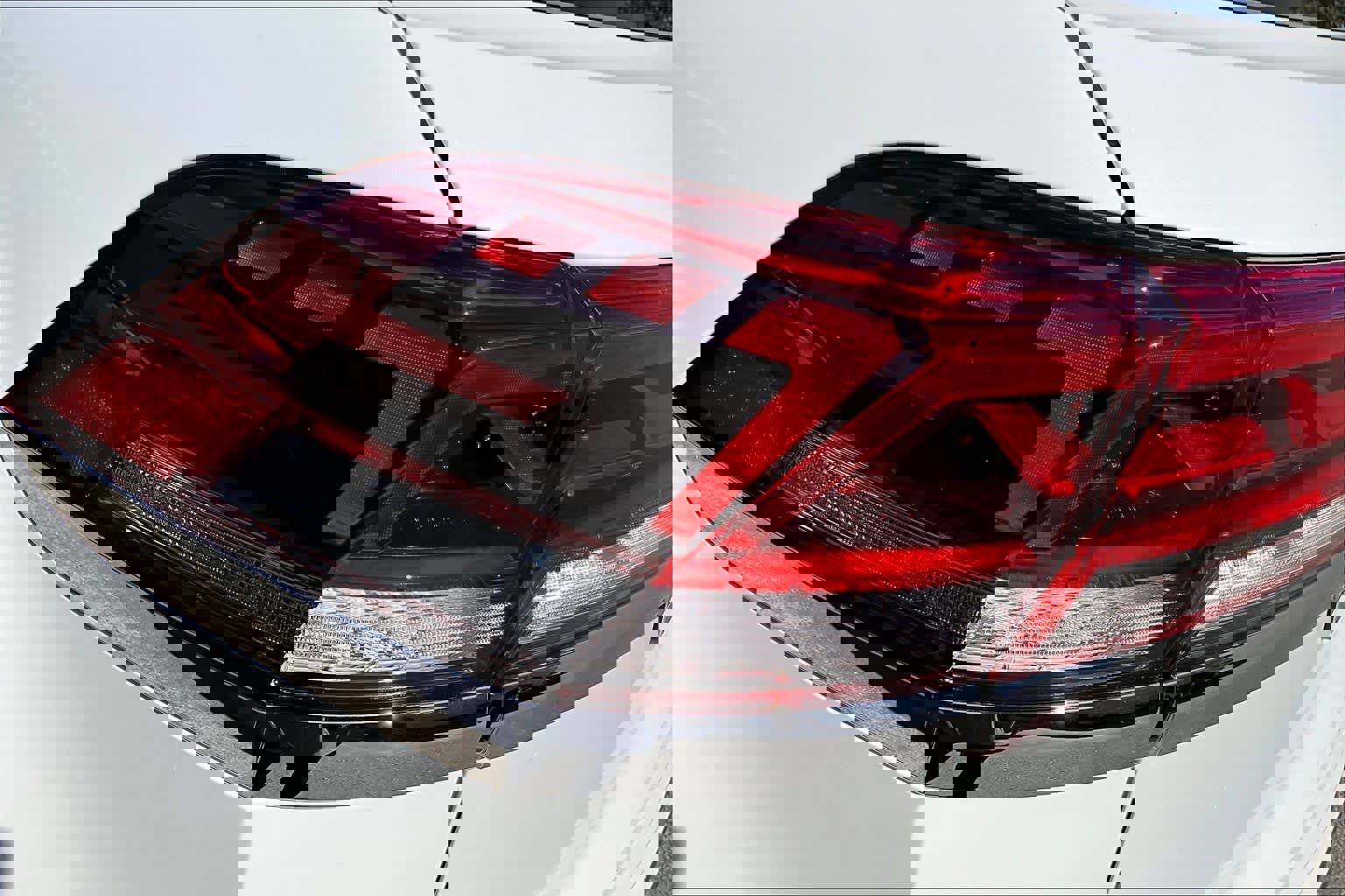 New 2026 Volkswagen Atlas Cross Sport SE image 14