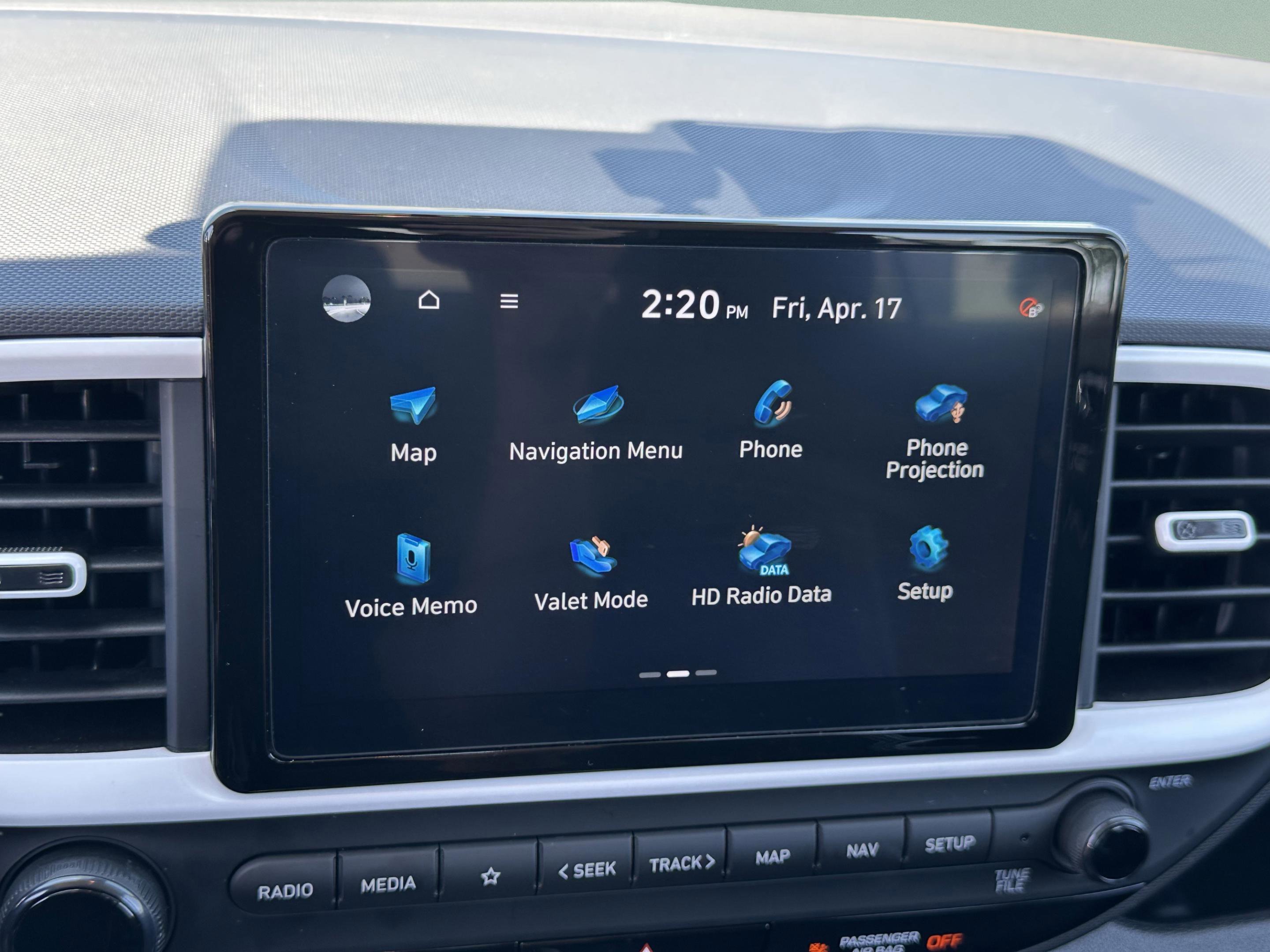 Certified 2024 Hyundai Venue Limited FWD image 29