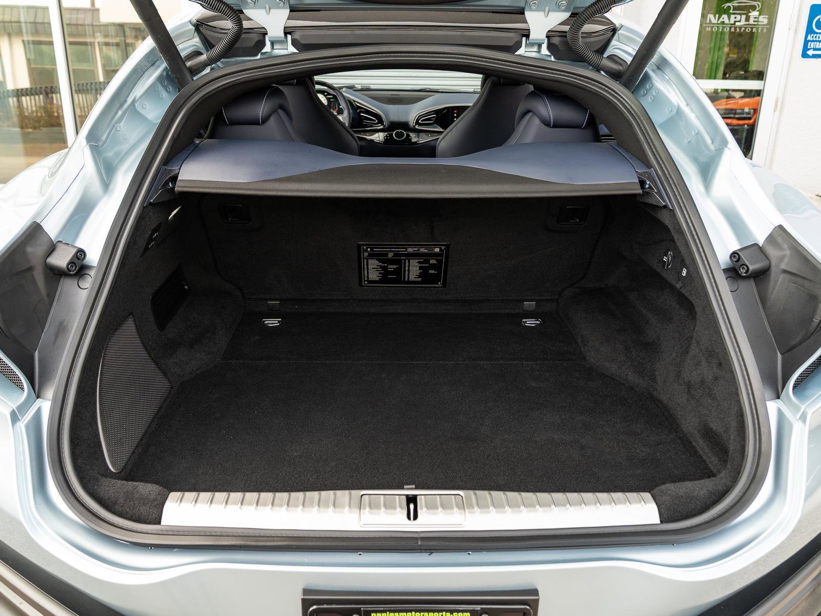 Used 2025 Ferrari Purosangue image 60