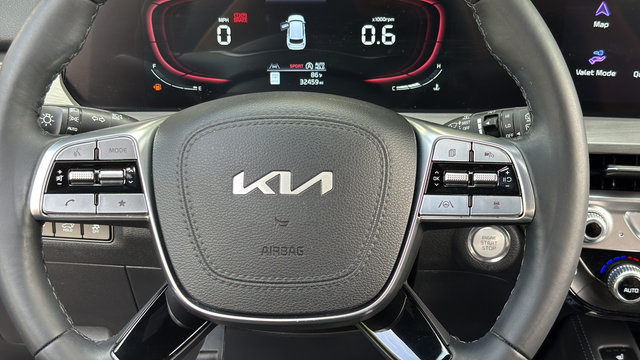Used 2024 Kia Telluride EX X-Line AWD/4WD image 18