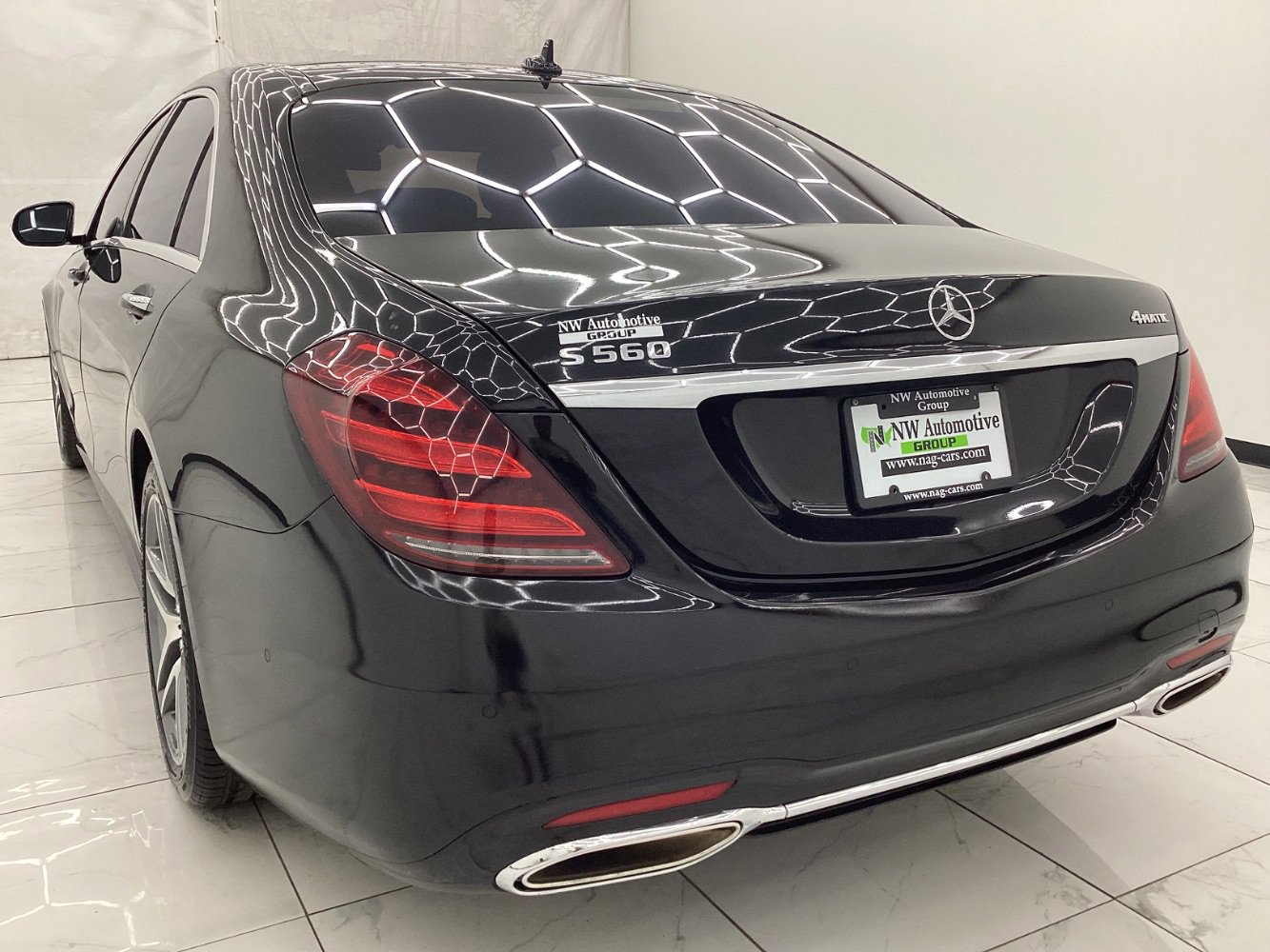 Used 2018 Mercedes-Benz S 560 4MATIC Sedan image 8