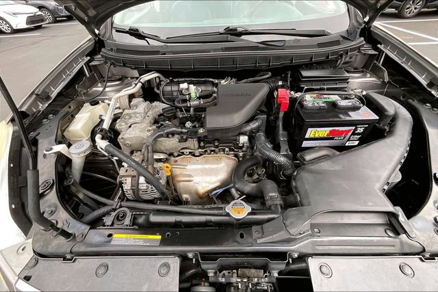 Used 2012 Nissan Rogue SL image 10