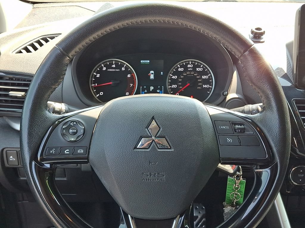 Used 2022 Mitsubishi Eclipse Cross LE AWD/4WD image 18