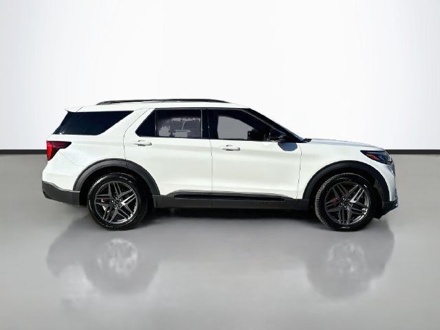 New 2026 Ford Explorer ST w/ Sun And Sound Package AWD/4WD image 4