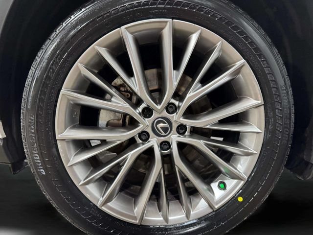 Used 2025 Lexus NX 350h AWD w/ Cold Area Package image 32