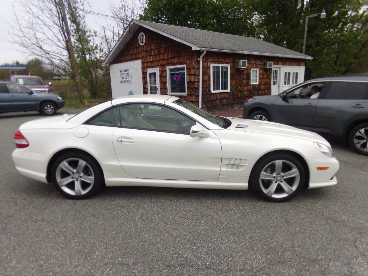 Used 2009 Mercedes-Benz SL 550 image 11