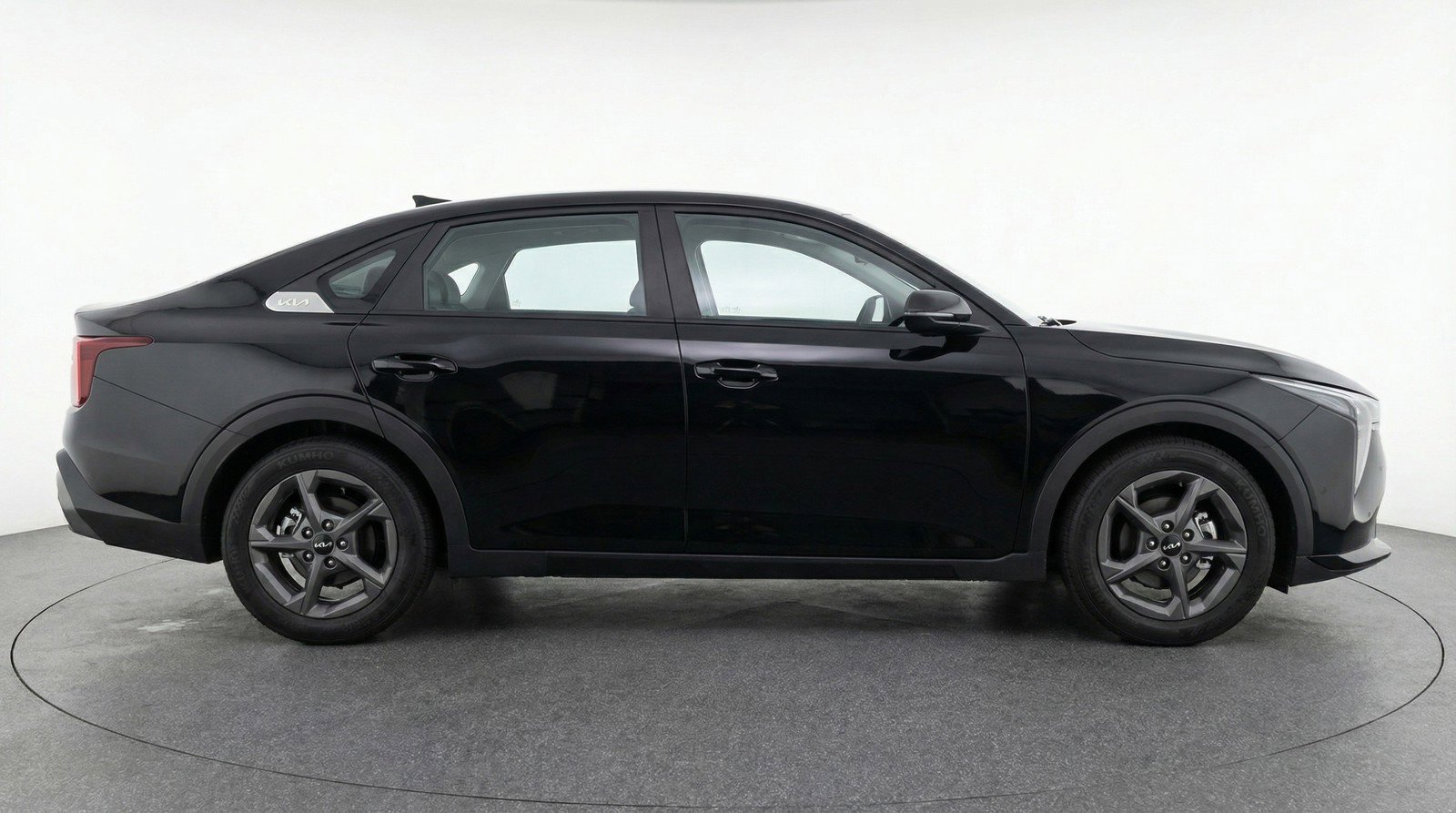 Used 2025 Kia K4 FWD image 11